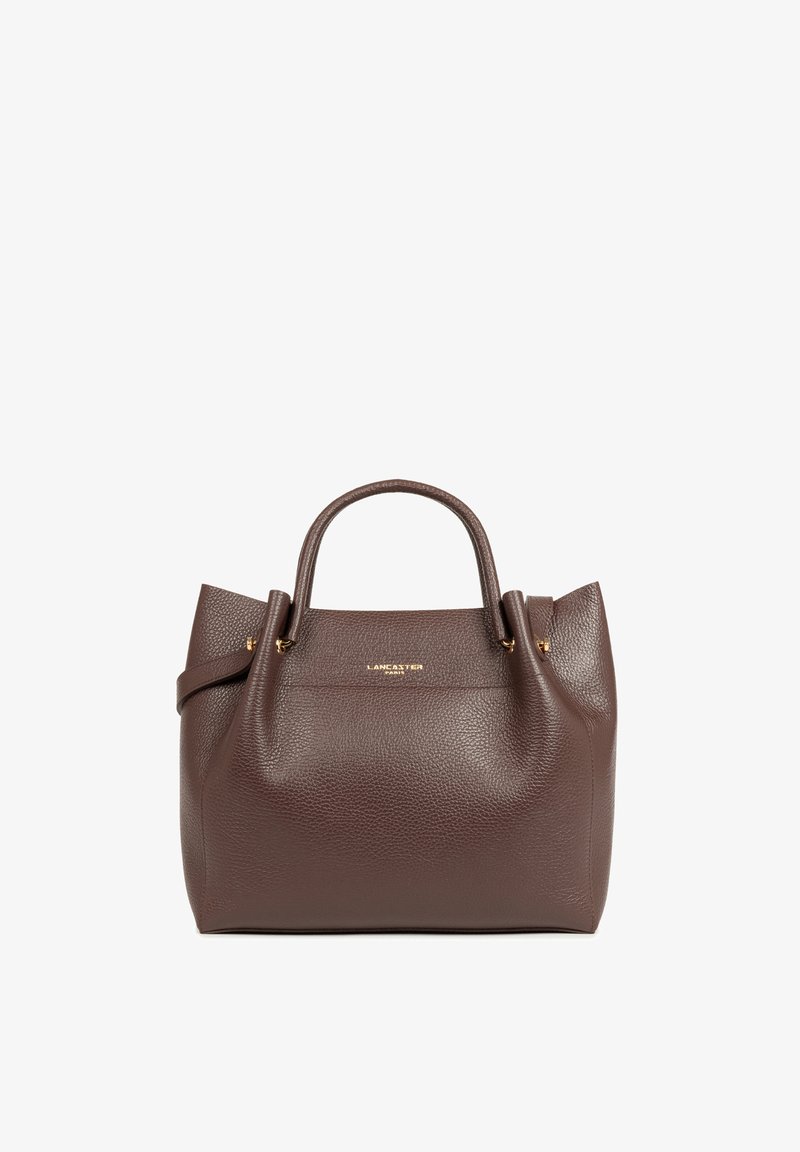 Sac à main en cuir texturé brun foncé avec des poignées arrondies et un petit logo doré Lancaster Paris au centre avant.