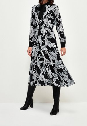 Robe de jour - black