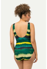 Groen en gele tie-dye één-delig badpak met een diepe achterkant en brede bandjes. Gladde textuur met een aansluitende pasvorm.