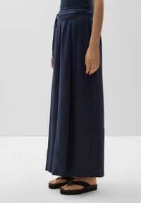 OYSHO - LINEN TIE WIDE-LEG - Trousers - dark blue Thumbnail Image 1