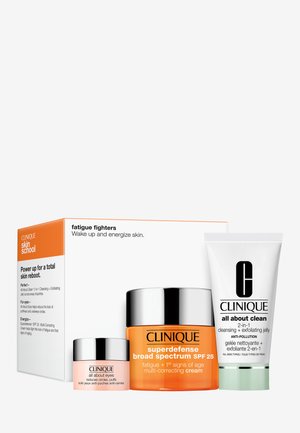FATIGUE FIGHTERS - Skincare set - -