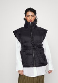 Modström OMA VEST - Colete - black