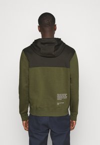 Nike Sportswear Luvtröja - olive