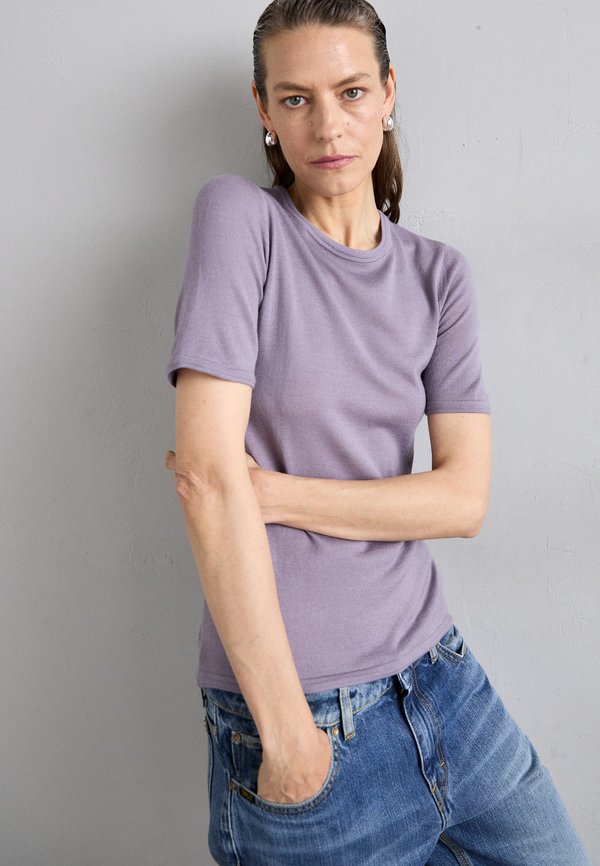 MAE  - Basic T-shirt - purple ridge4