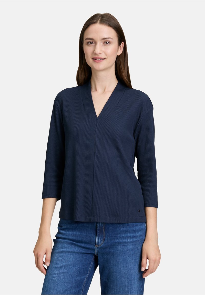 Betty & Co MIT V-AUSSCHNITT - Bluse - dunkelblau