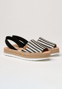 Chamby IBICENCA PALMIRA - Sandalias con plataforma - black/white