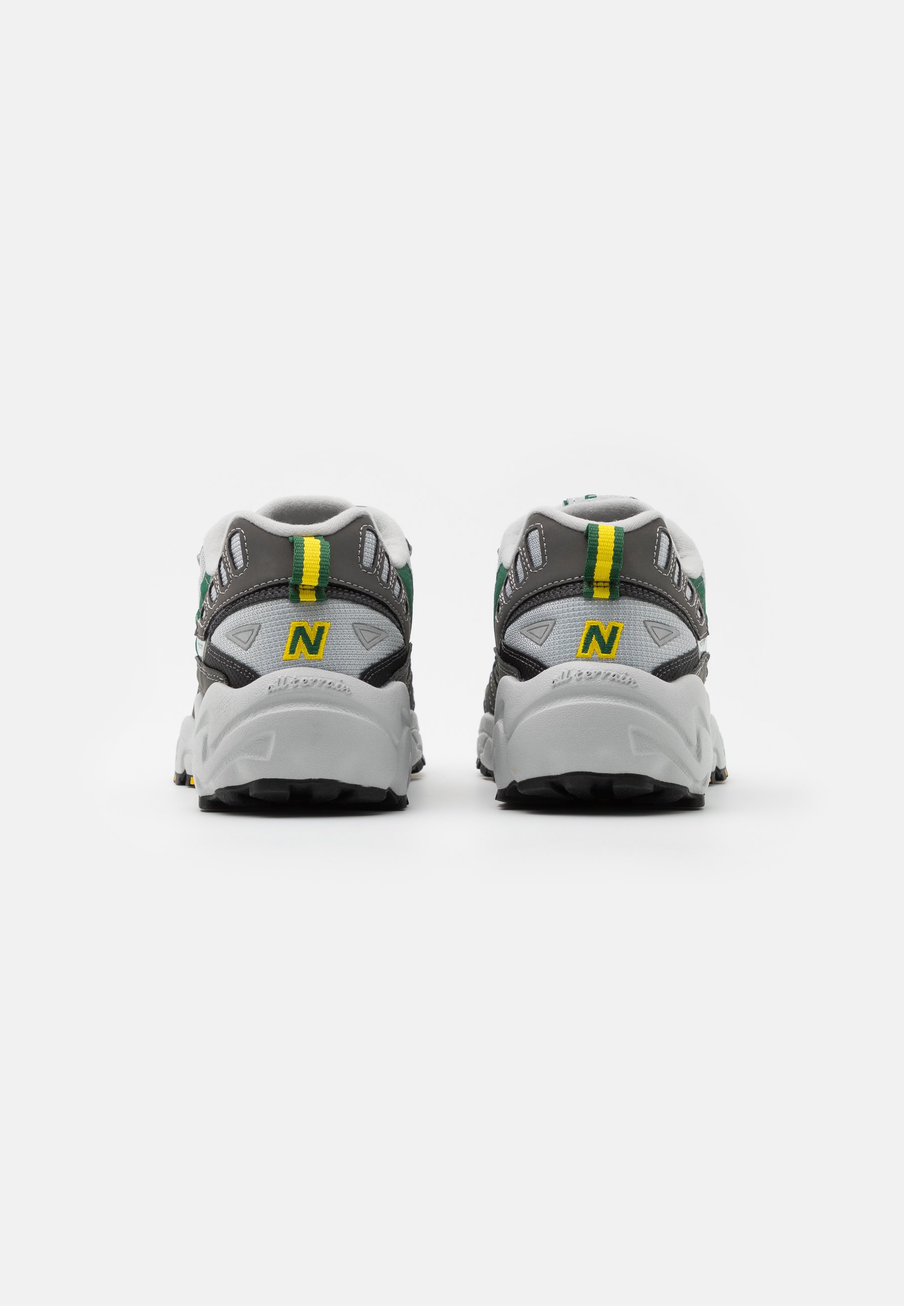 New Balance 703 - Zapatillas - grey/gris - Zalando.es
