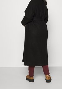 Anna Field Curvy Mantel - black