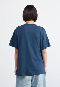 Nike Sportswear TEE - T-shirts - armory navy