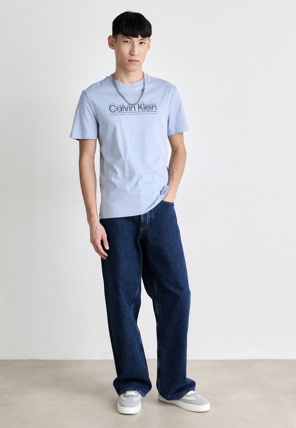 DOUBLE LOGO - Print T-shirt4