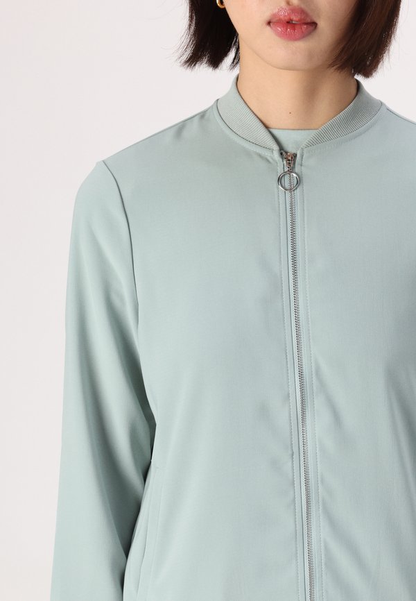 VMCOCO  - Bomber Jacket - gray mist4