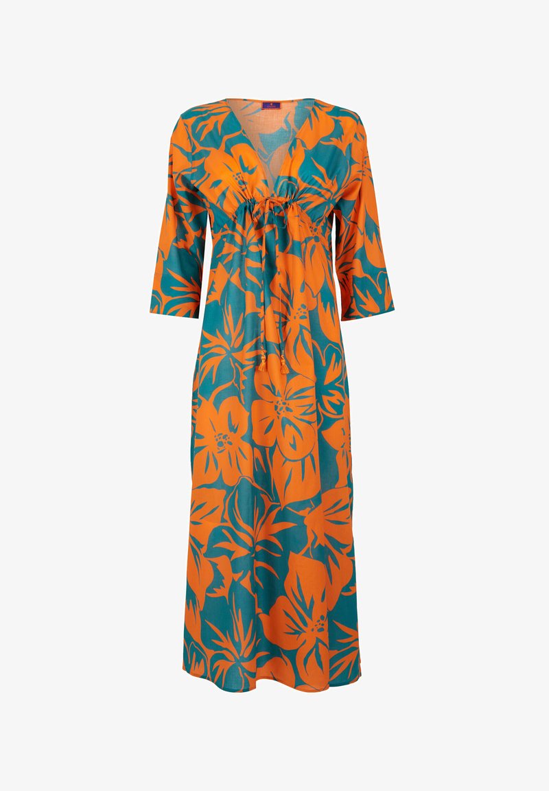 Abito maxi floreale in un vivace arancione e teal. Design con scollatura a V, vita arricciata e maniche a tre quarti. Tessuto leggero.
