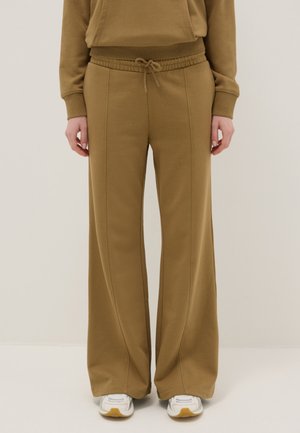 OVS, REGULAR FIT JOGGER TROUSERS - Pantalones deportivos - antelope brown