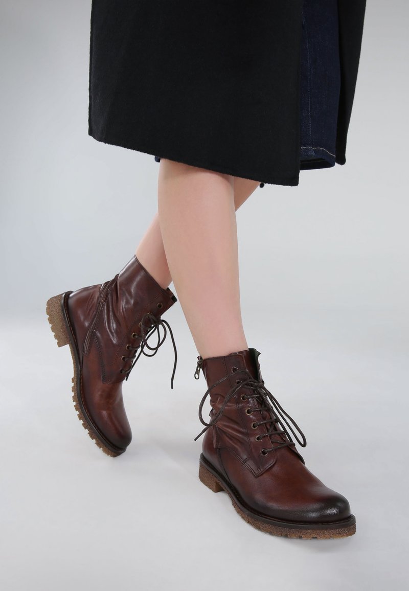 VENEZIA ANKLE BOOTS - Schnürstiefelette - bronze