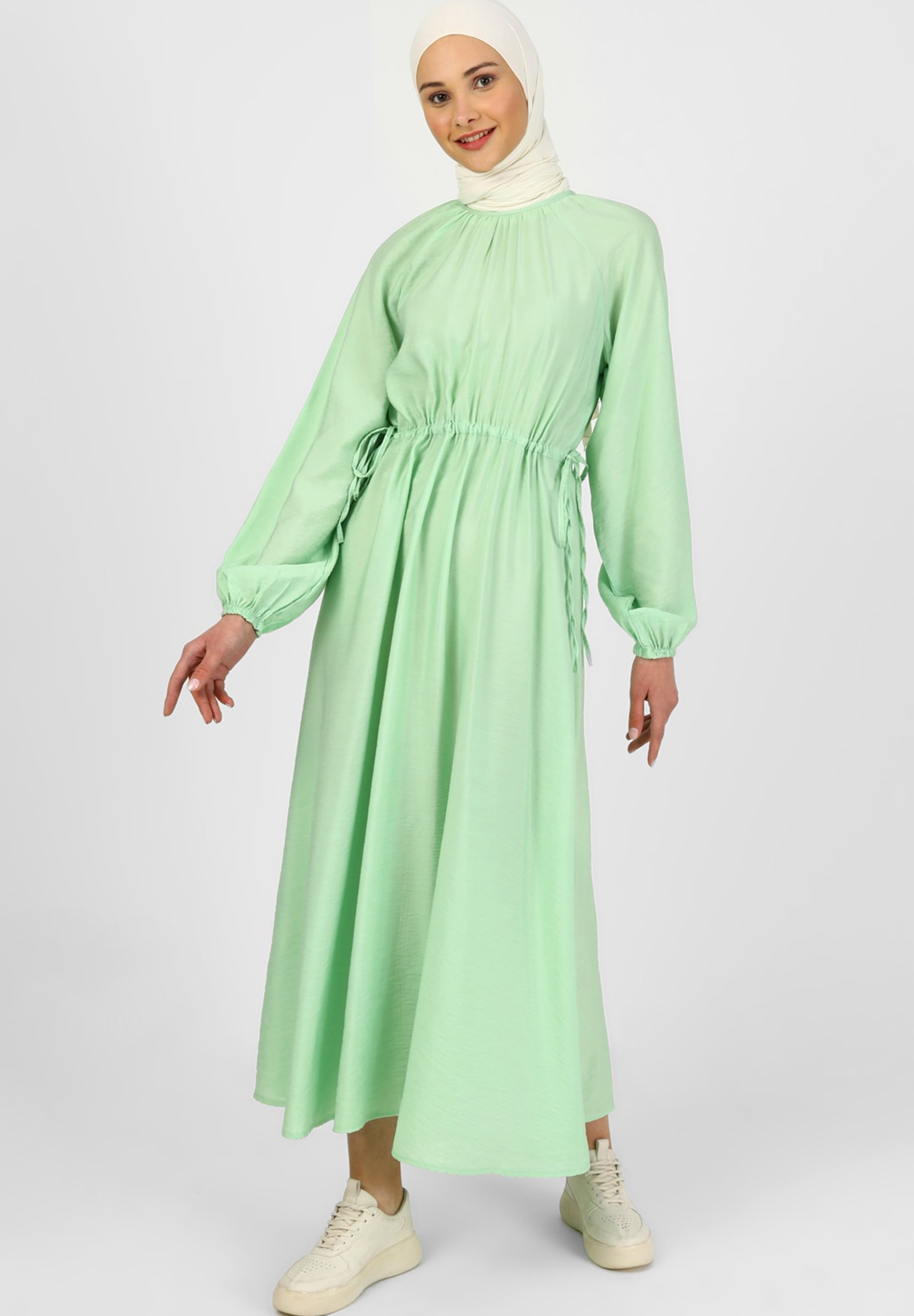 Modanisa CREW NECK BEN - Maxi dress - light green - Zalando.ie