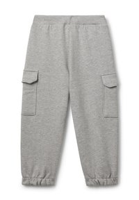 Graue Sweatpants mit elastischem Bund, schmal zulaufenden Bündchen und zwei seitlichen Cargo-Taschen. Weiche Textur und lässiges Design machen sie ideal für Komfort.