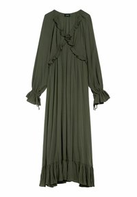 Długa oliwkowa sukienka z lekkiego materiału, z falbanami wzdłuż dekoltu i rękawów, z warstwowym falbaniastym dołem.