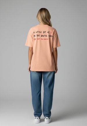 BRUTAL BACK HEAVYWEIGHT - Print T-shirt - light pink