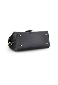 Sort læder skuldertaske med et struktureret design, guldfarvede hardware detaljer og en flad bund. Udstyret med fire fødder for stabilitet og en løkke detalje.