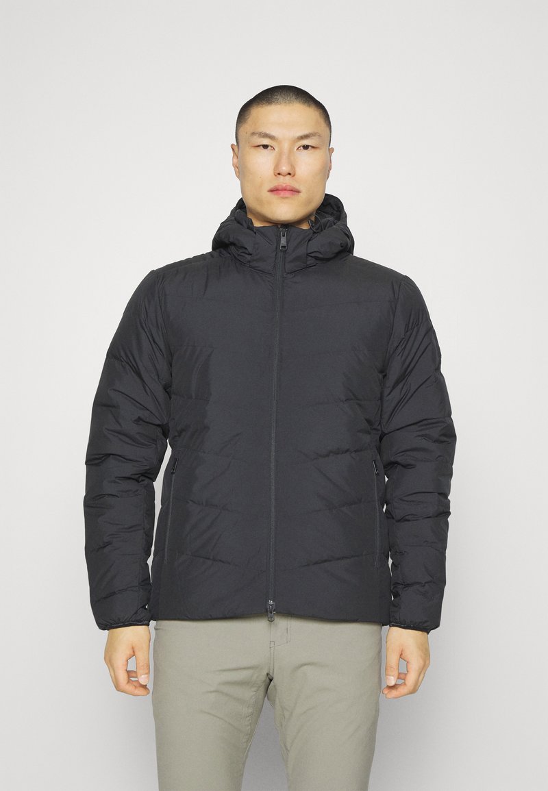 Jack Wolfskin - COLONIUS - Untuvatakki - black, Suurenna