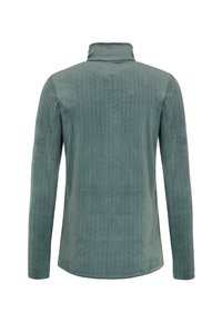 Chemise à manches longues et col en teal atténué avec un motif texturé ressemblant à du tricot à pâté, présentant un ourlet droit et sans fermetures visibles.