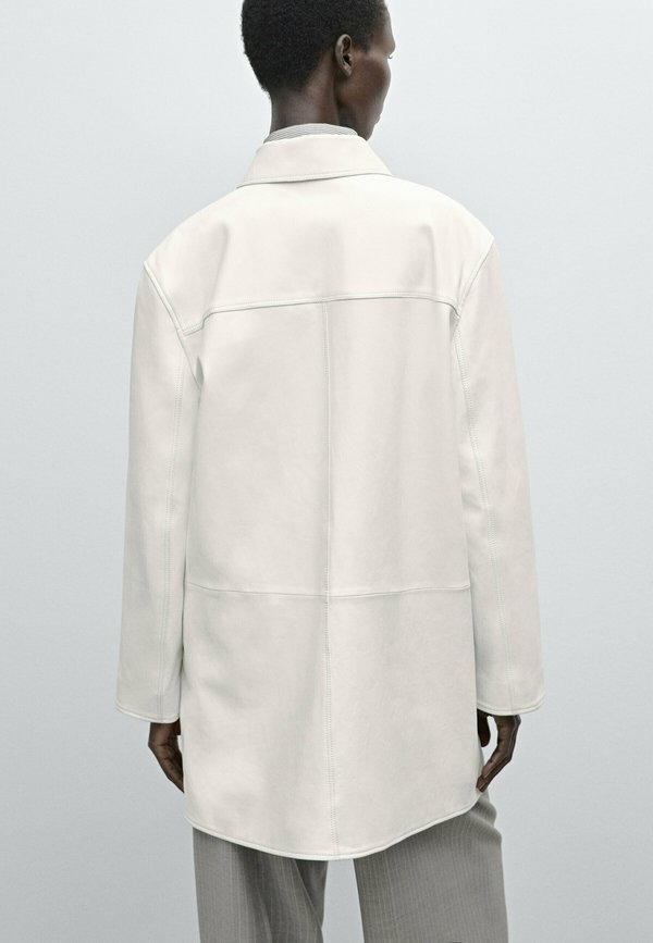 MEDIUM - Leather jacket4