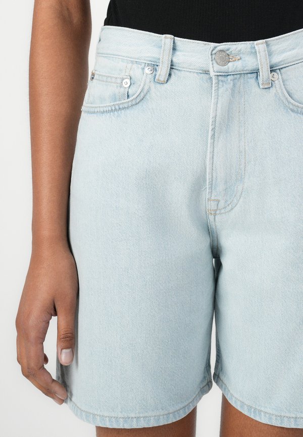 SHELLY  - Denim shorts - surf spray2