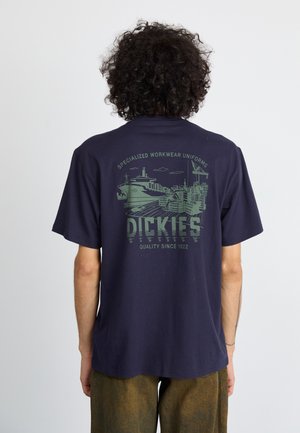 PELHAM TEE - Print T-shirt - night sky