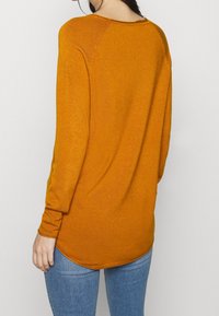 Vero Moda Langarmshirt - mustard yellow