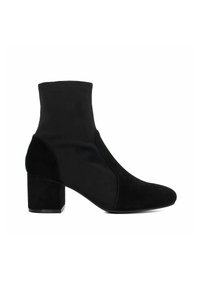 Unselected, black