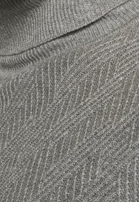 Pier One Strickpullover - mottled light grey