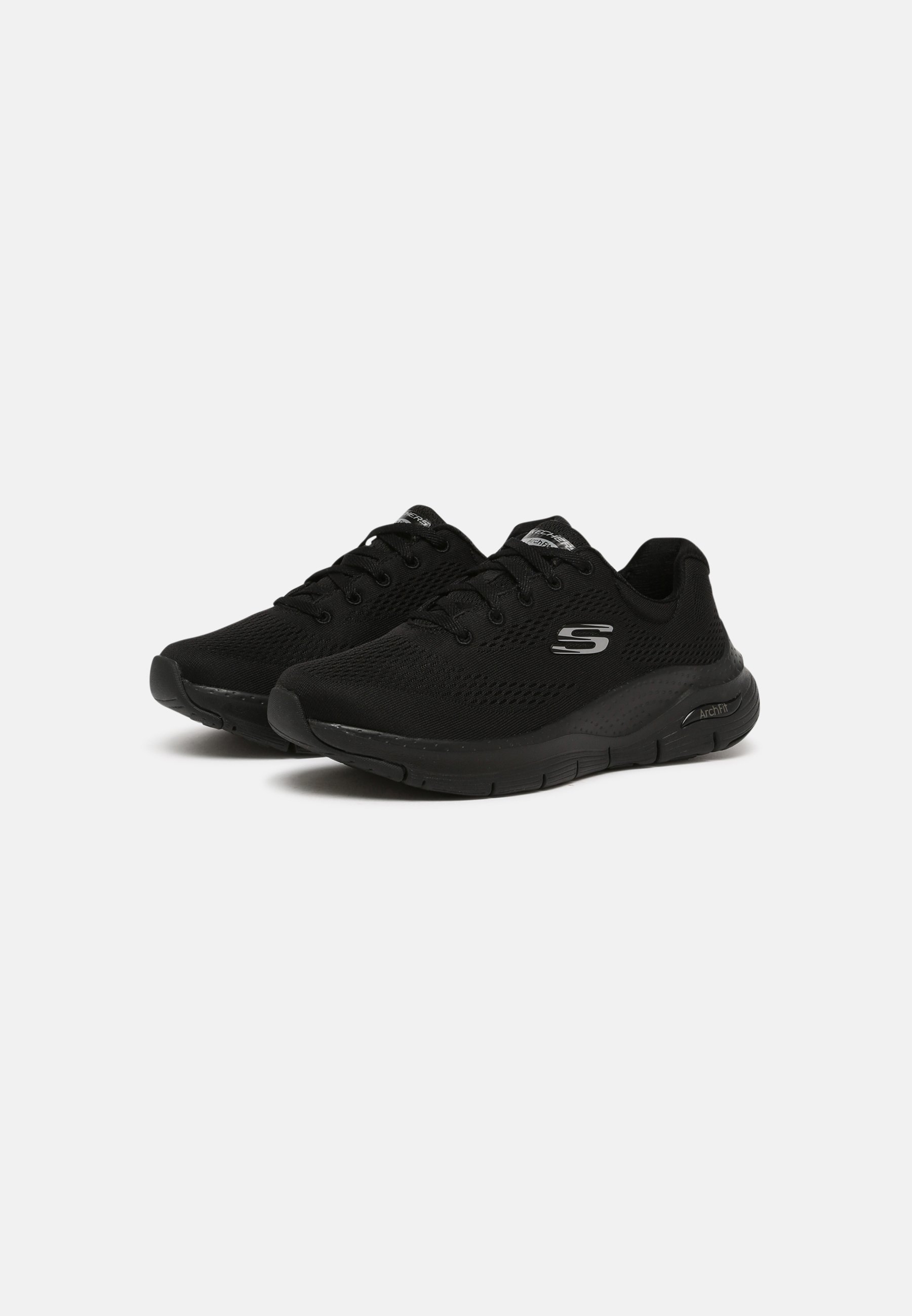 nike wide fit trainers