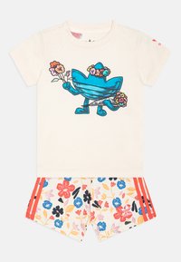 adidas Originals - SHORT TEE INFANT SET - Rövidnadrágok - off-white/light red Miniatűr kép 1