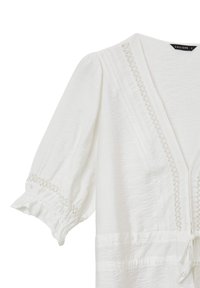 Thumbnail Image 6