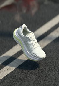 Δεν επιλέχθηκε, white/neon yuzu