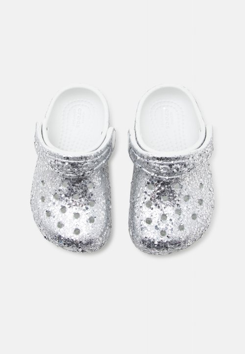 Crocs CLASSIC DAZZLE GLITTER - Slippers - silver-coloured — foto 4