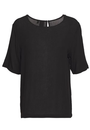 Blusa nera a maniche corte con scollatura rotonda e chiusura a orecchino sul retro. Tessuto leggero e liscio, con una vestibilità ampia e rilassata.