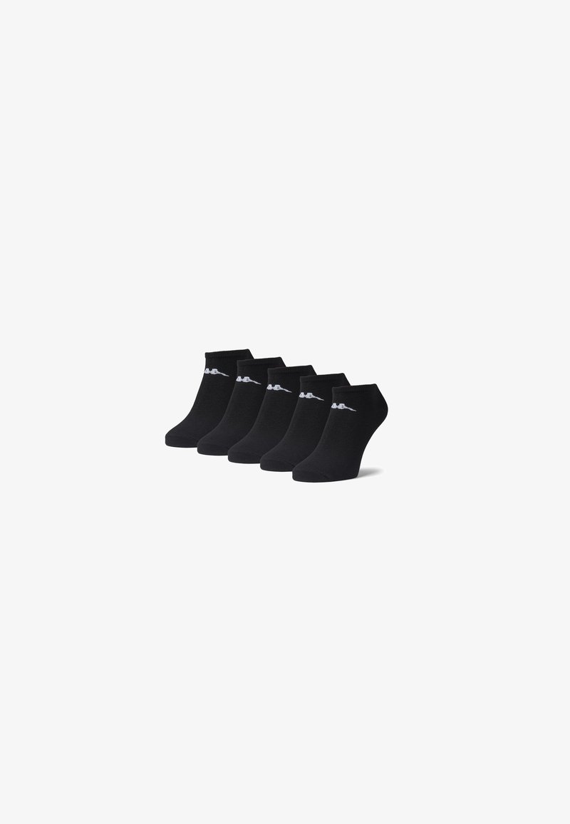 Schwarze Baumwollknöchelsocken im Fünferpack. Sie haben eine glatte Textur, ein elastisches Band oben und ein kleines weißes Logo an der Seite.