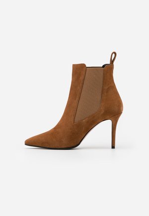 Botines de tacón - cognac