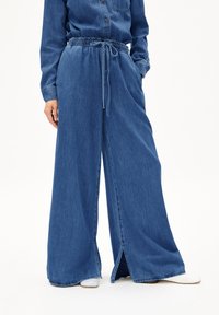 ARMEDANGELS - KELAANI - Relaxed fit jeans - airflow Thumbnail Image 1