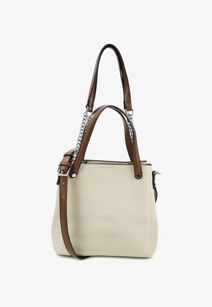 Beige lederne Tasche mit braunen Griffen und einem silbernen Kettenakzent. Sie hat eine strukturierte Form und einen abnehmbaren Schultergurt.