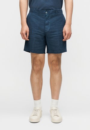 MEN BERMUDA - Σορτς - navy blue