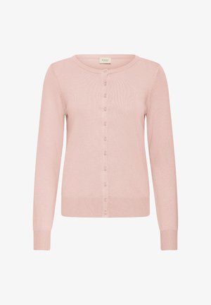 Vaaleanpunainen, pitkähihainen neulottu villatakki, jossa on pyöreä pääntie ja edessä rivi samansävyisiä nappeja. Pehmeät resorireunukset hihoissa ja helmassa.