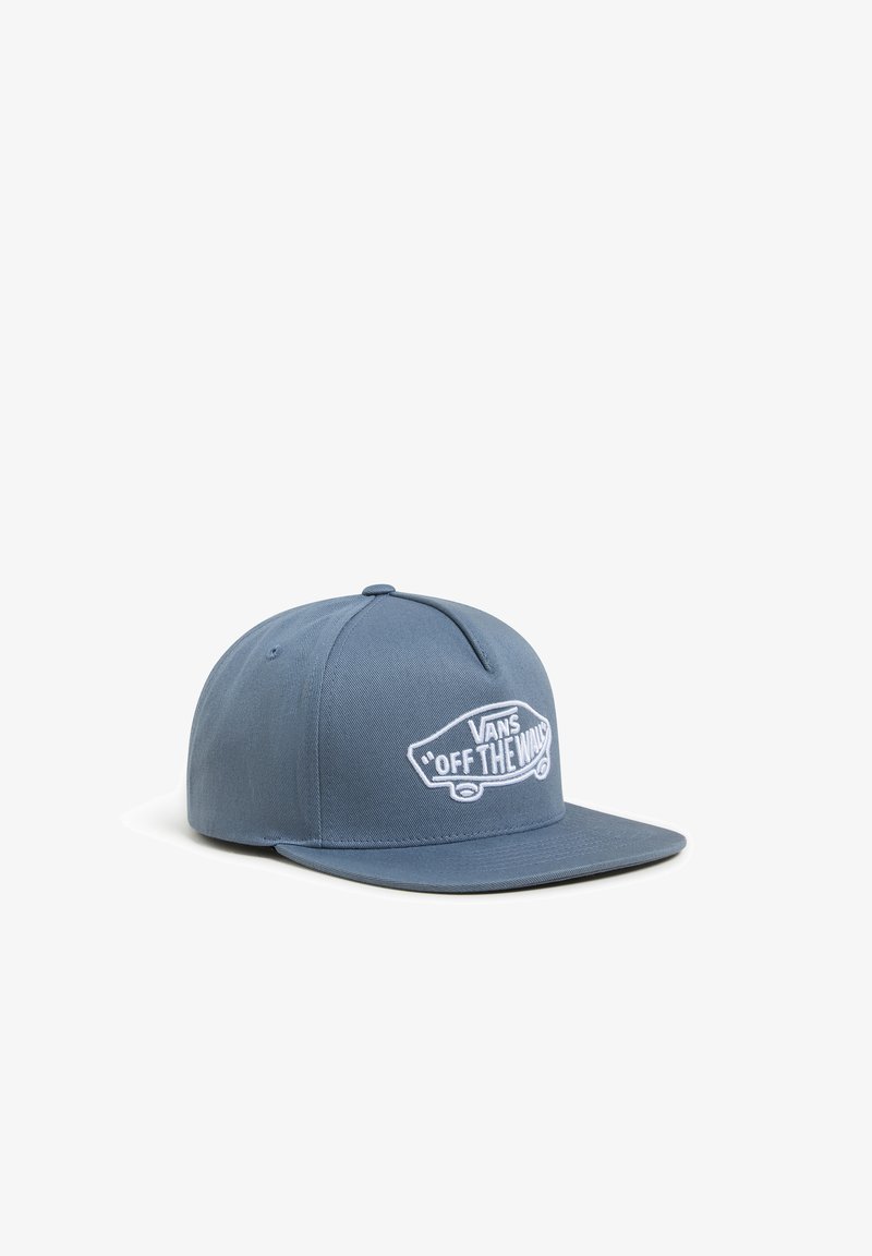 Gorra de béisbol de tela azul con el logotipo bordado en blanco "VANS OFF THE WALL" y diseño de visera plana. Construcción clásica de seis paneles.
