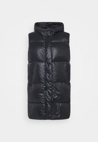 Svart vadderad väst med hög krage, quiltad design, dragkedja och två framfickor. Tillverkad av glansigt, lätt material.