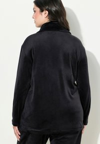 Ulla Popken Camiseta de pijama - black
