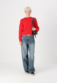 Vero Moda VMNOVAH O NECK  - Jumper - salsa