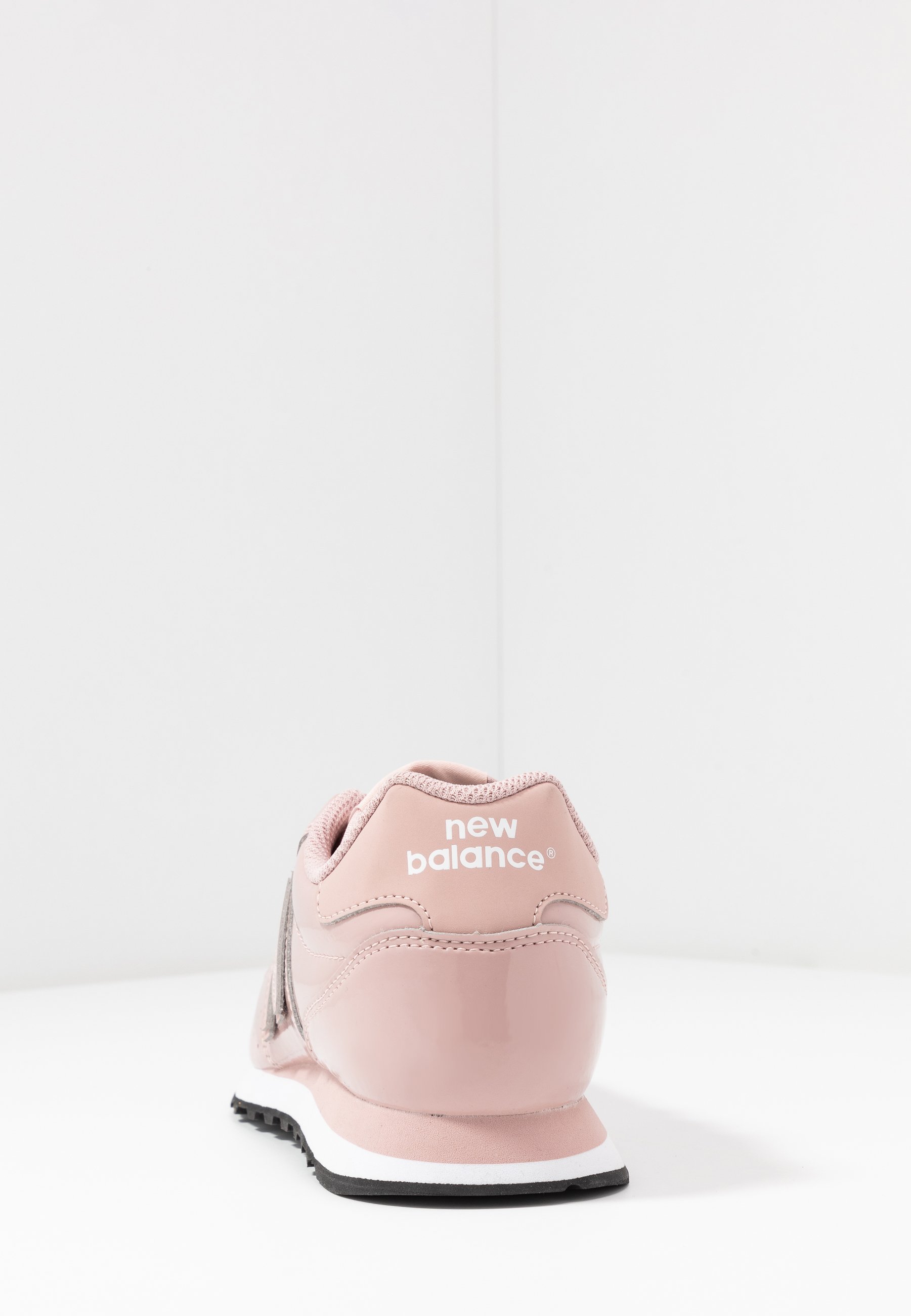 new balance gw500 trainers silver women 37