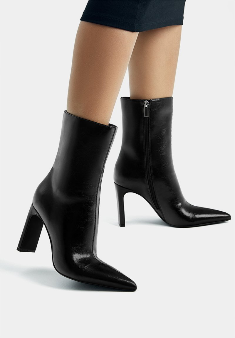 pull and bear talons