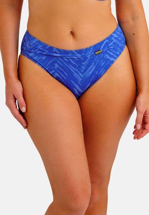 Bas de bikini taille haute bleu avec un motif tribal, présentant une texture lisse et un subtil accent métallique à la ceinture.